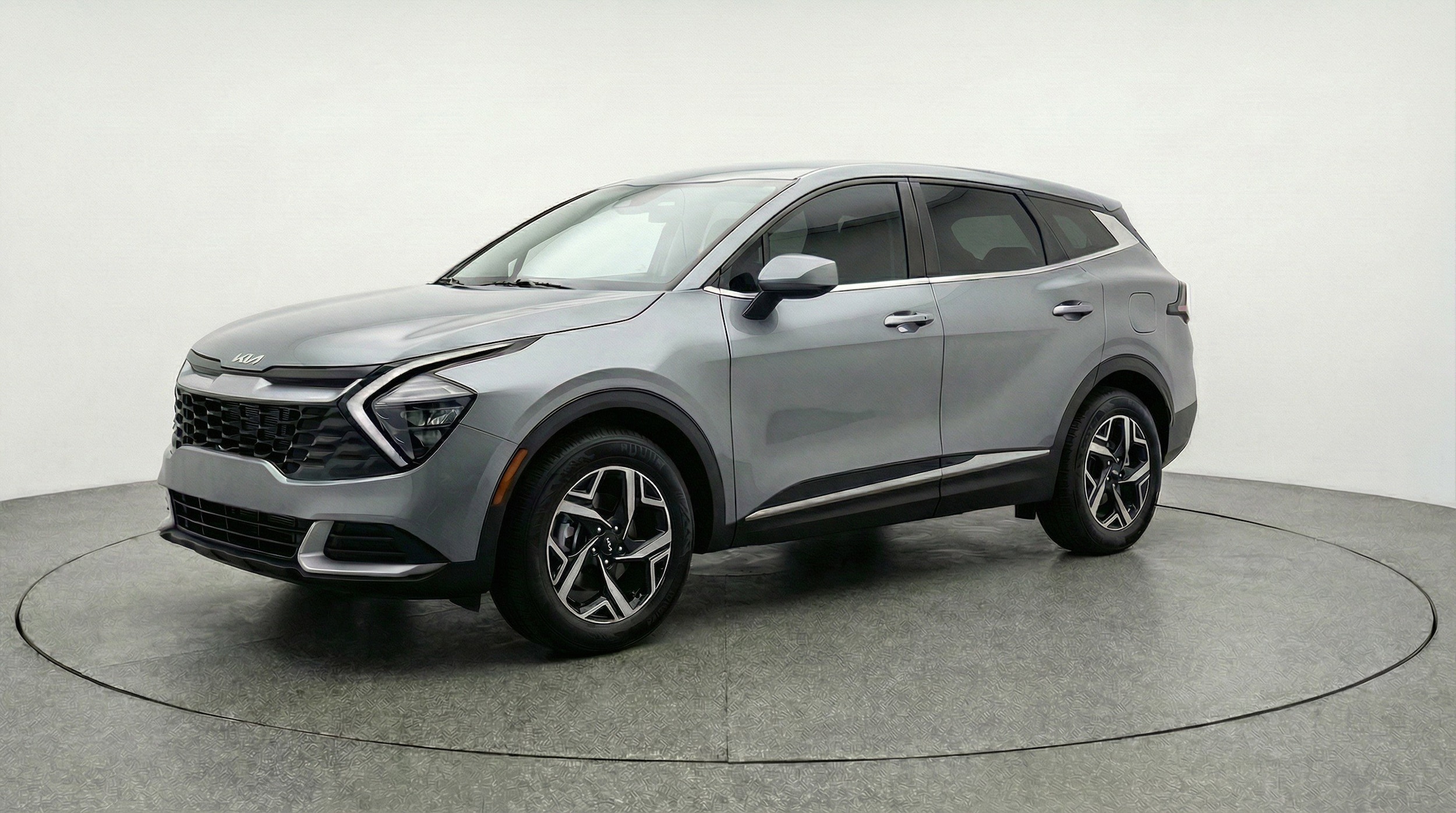 Thumbnail: 2025 Kia Sportage - 3