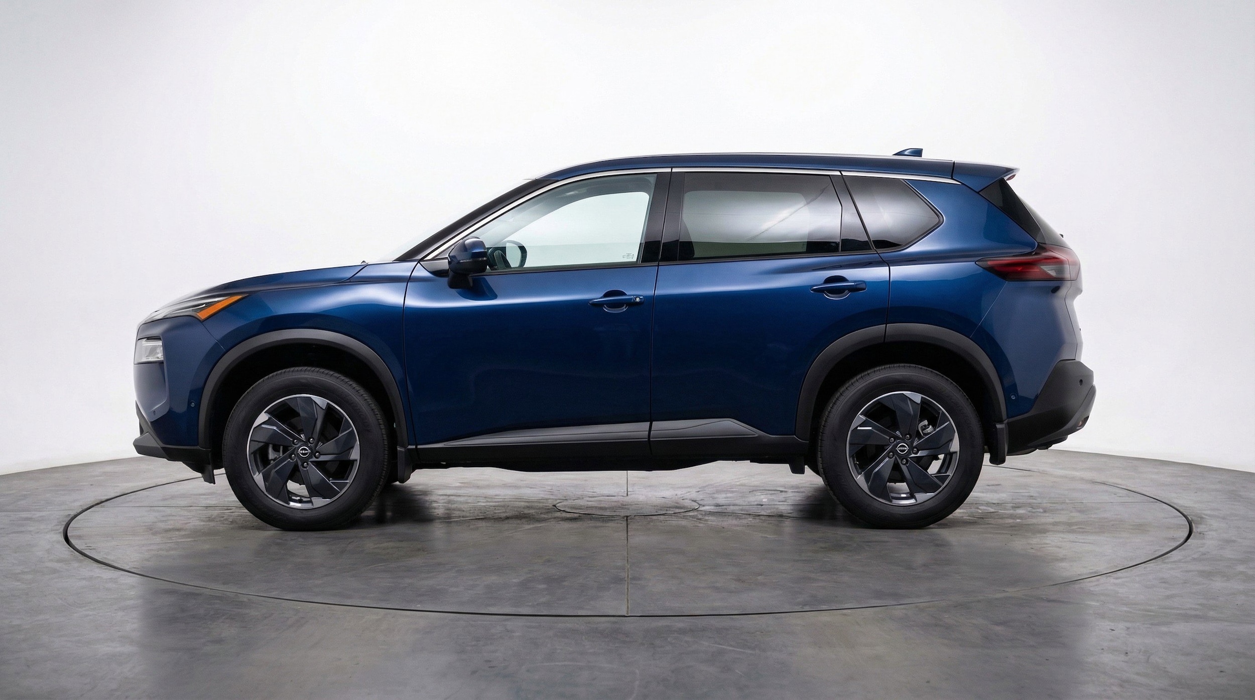 Thumbnail: 2025 Nissan Rogue - 5