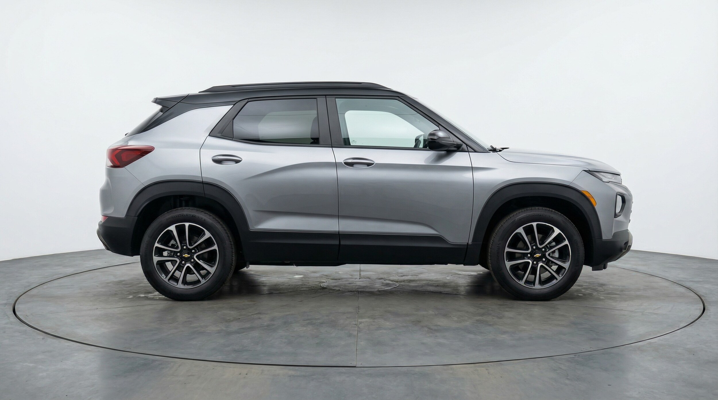Thumbnail: 2025 Chevrolet TrailBlazer - 8