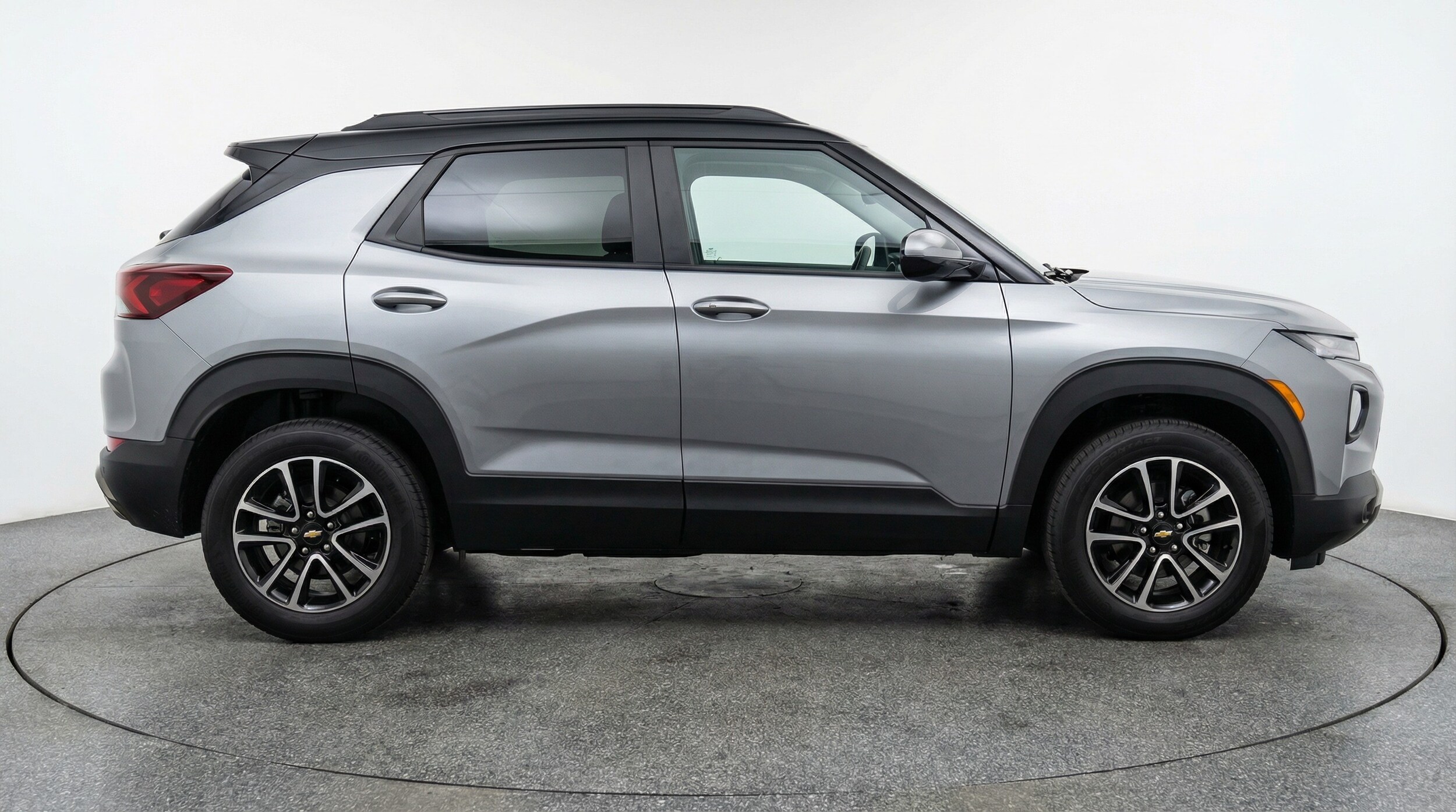 Thumbnail: 2025 Chevrolet TrailBlazer - 8