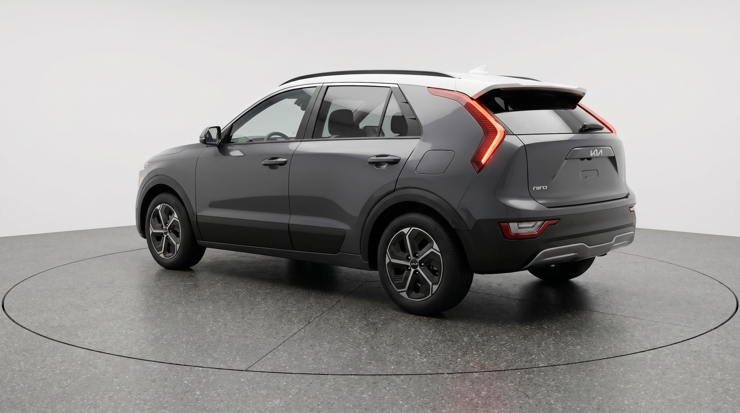 Thumbnail: 2026 Kia Niro - 5