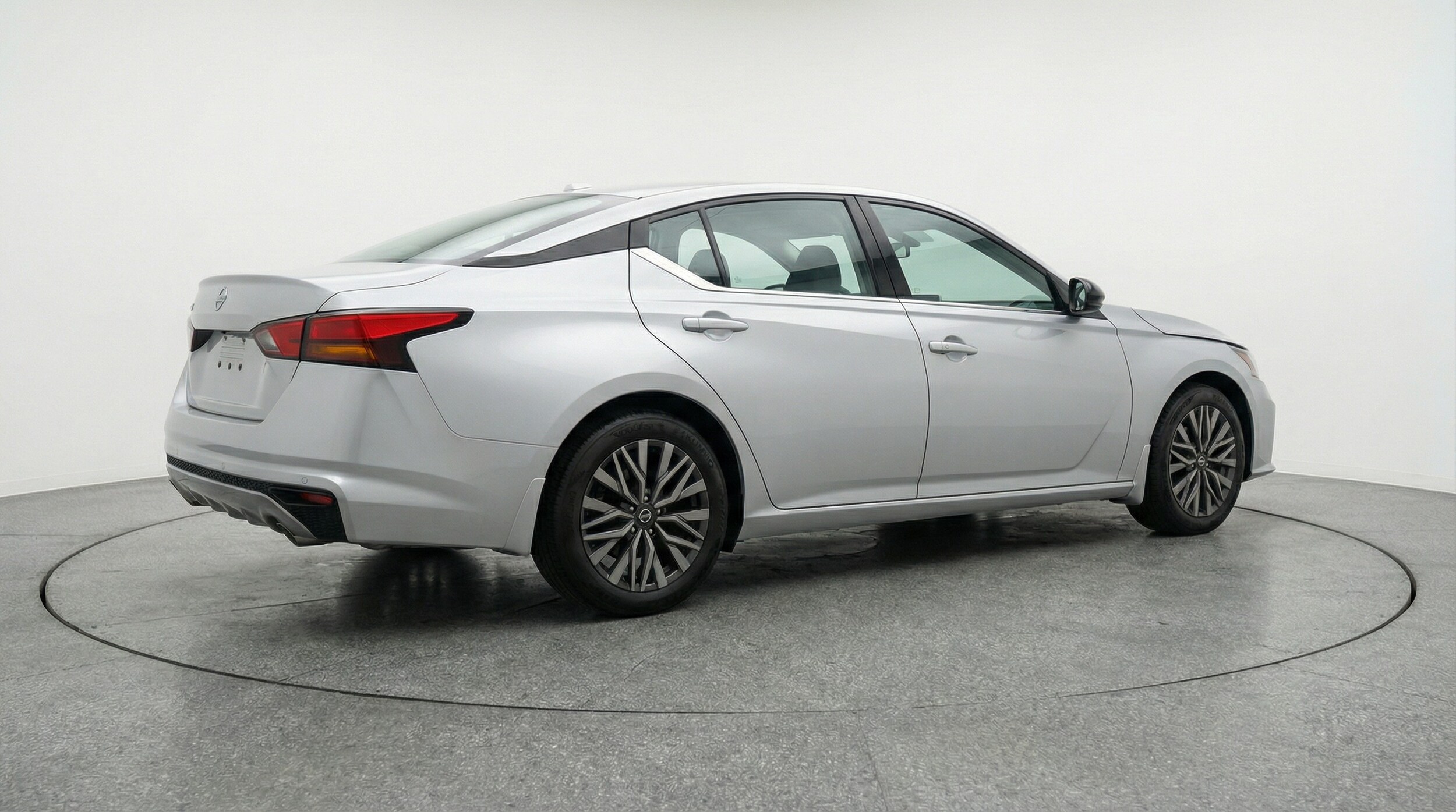 Thumbnail: 2025 Nissan Altima - 7