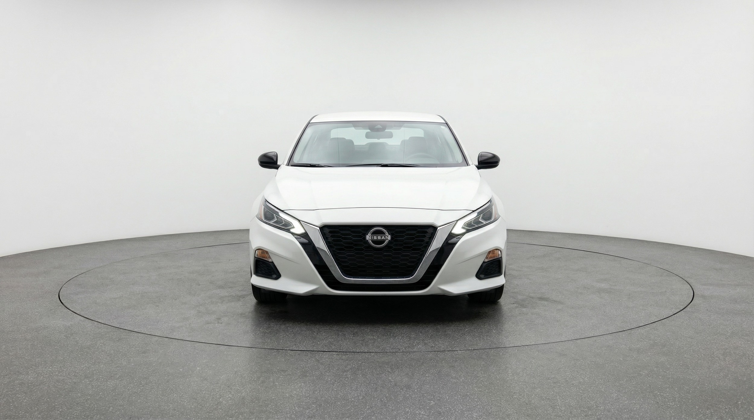 Thumbnail: 2025 Nissan Altima - 2