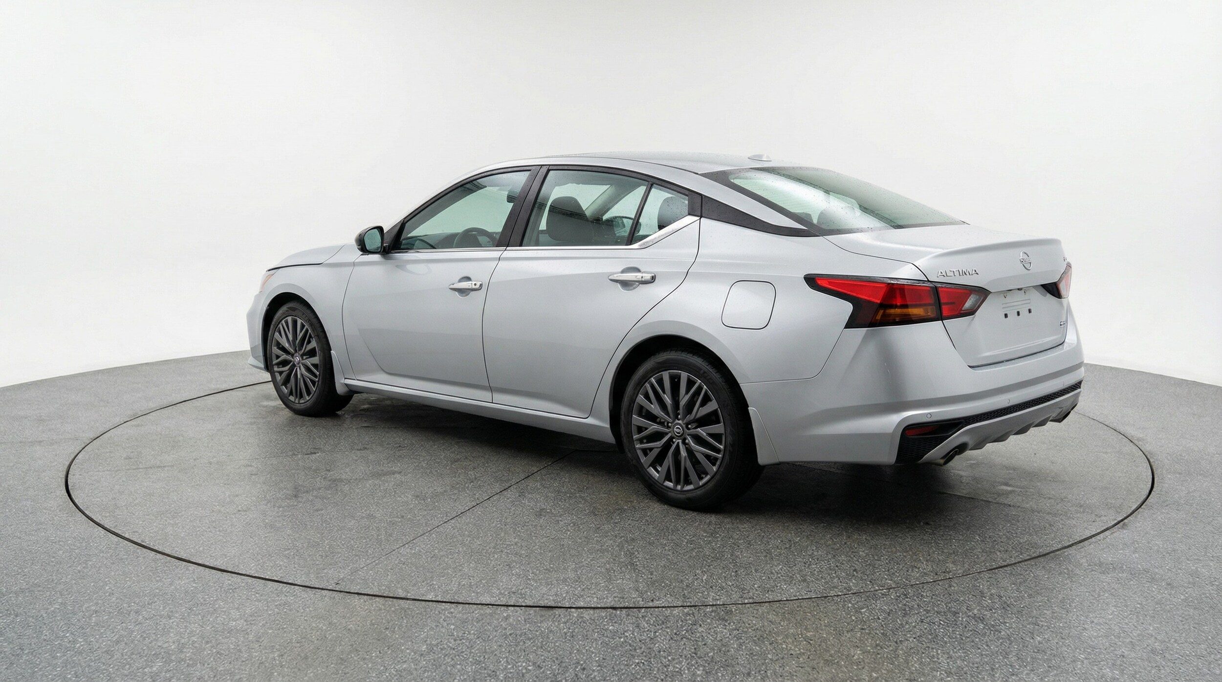 Thumbnail: 2025 Nissan Altima - 5