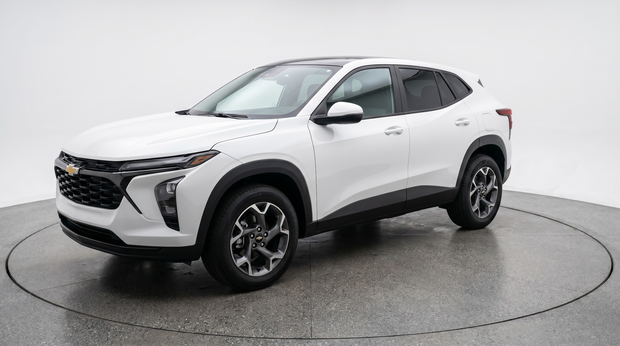 Thumbnail: 2025 Chevrolet Trax - 3