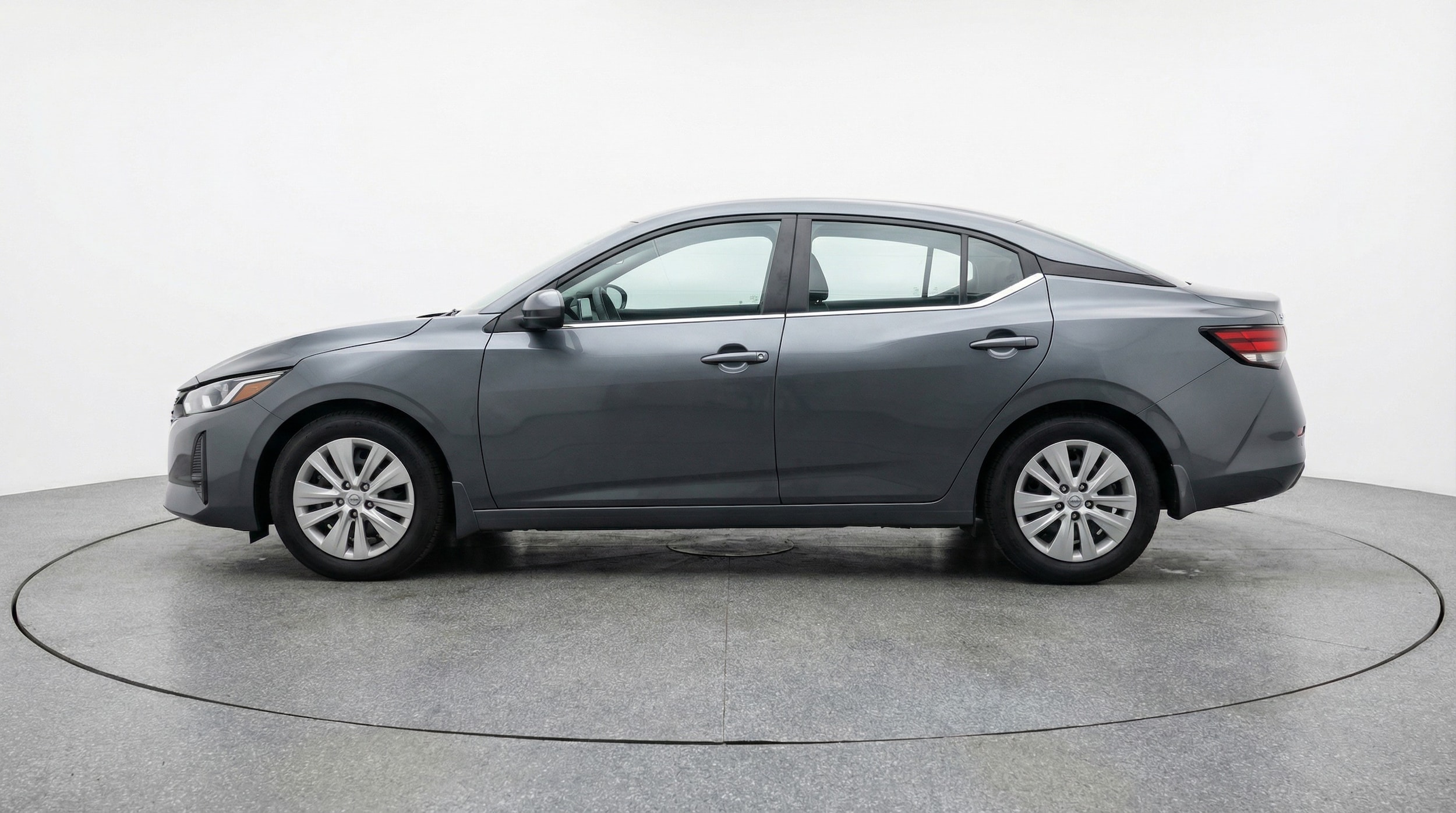 Thumbnail: 2025 Nissan Sentra - 4