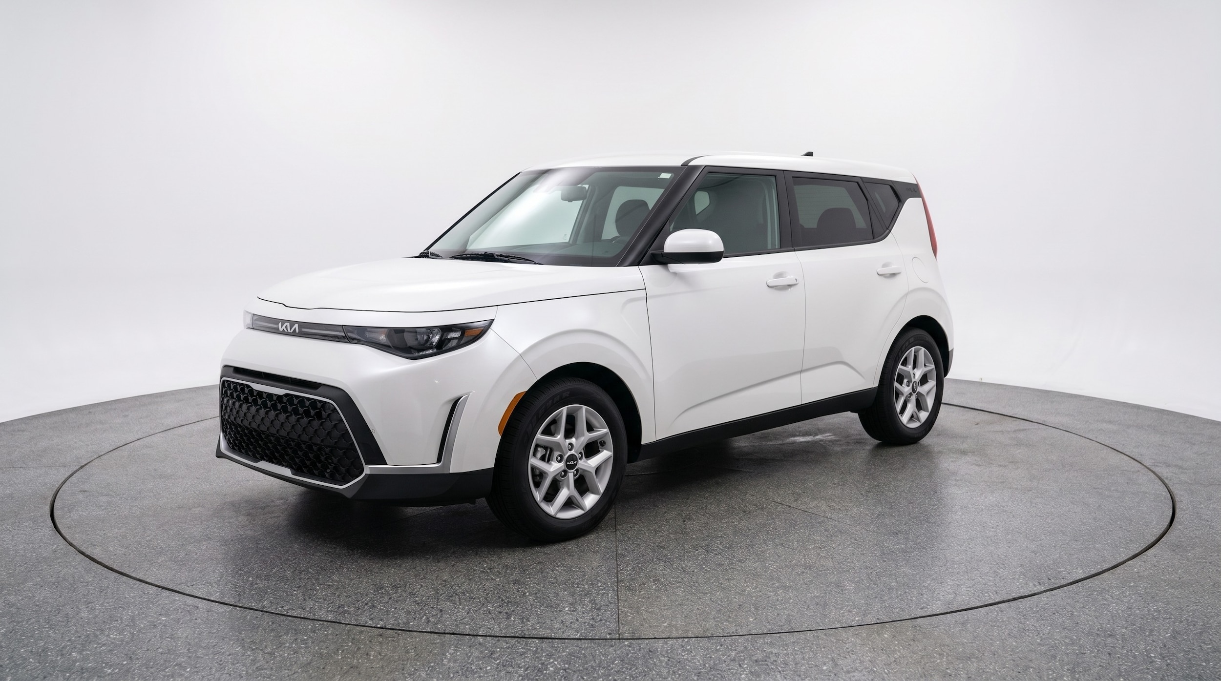 Thumbnail: 2025 Kia Soul - 3