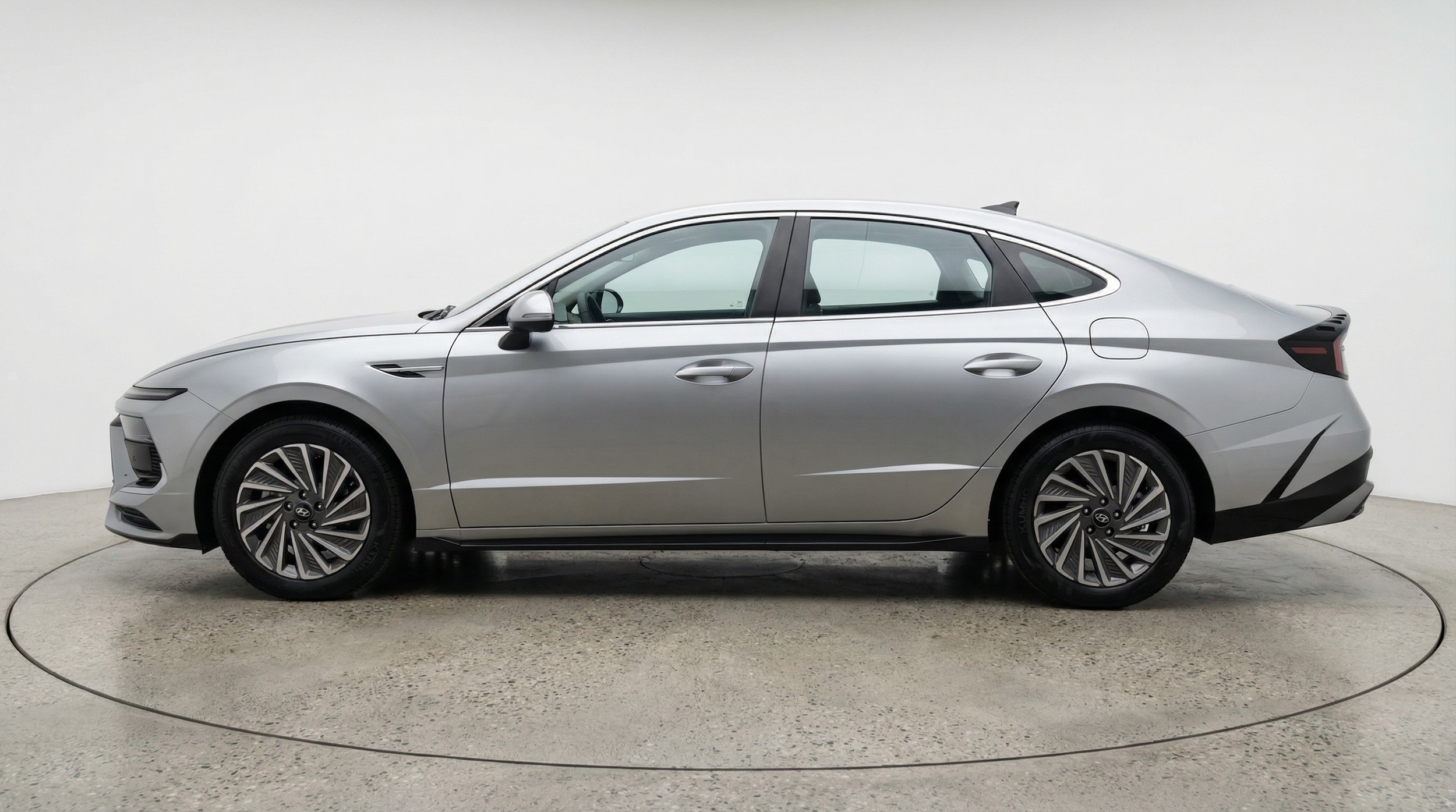 Thumbnail: 2025 Hyundai Sonata - 4