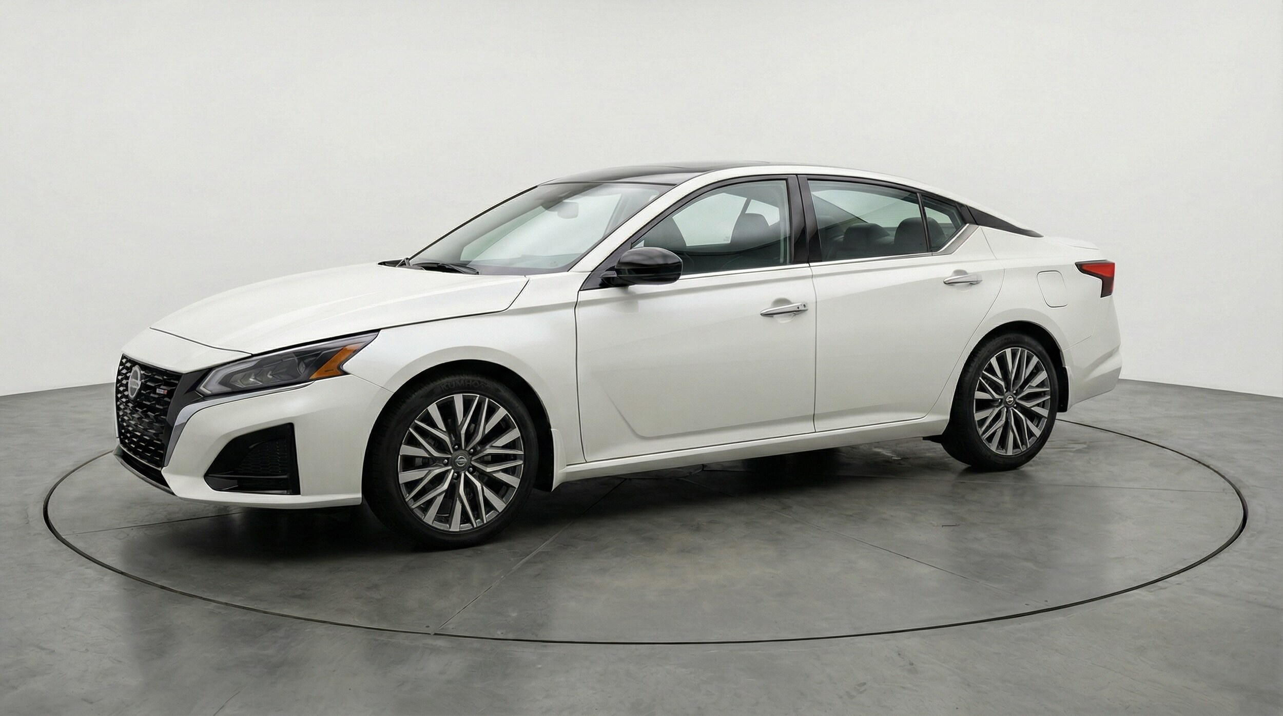 Thumbnail: 2025 Nissan Altima - 3