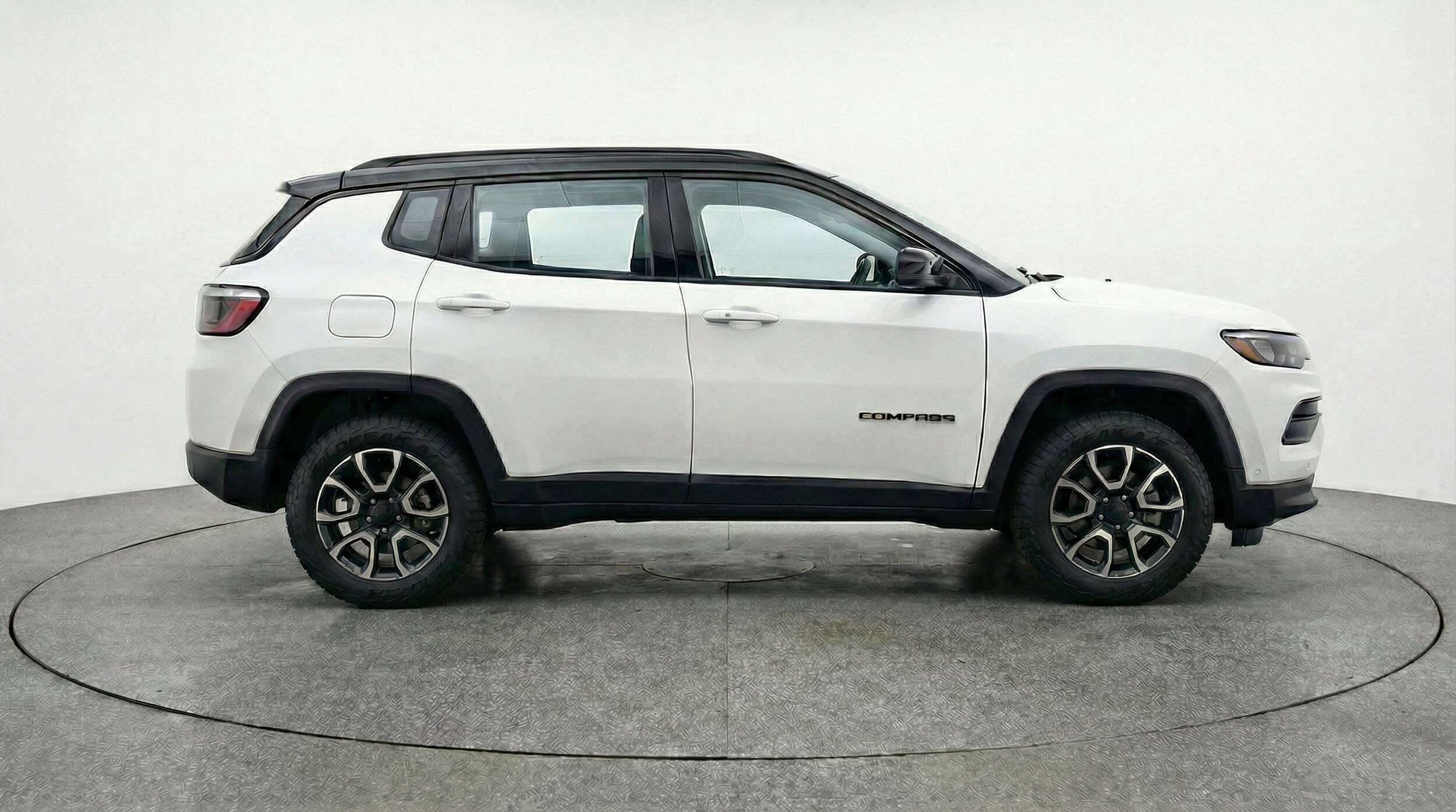 Thumbnail: 2025 Jeep Compass - 8
