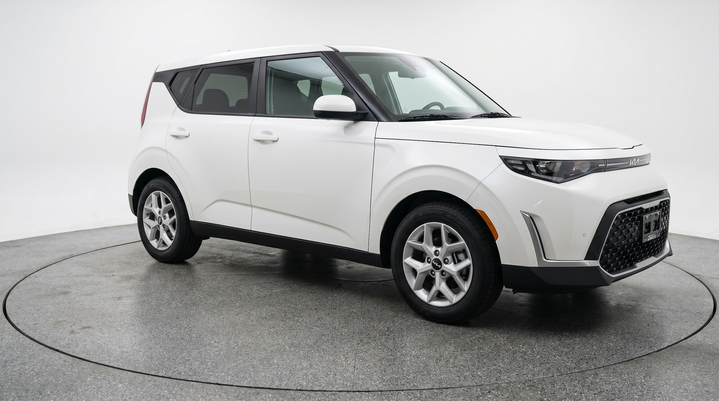 Thumbnail: 2025 Kia Soul - 1