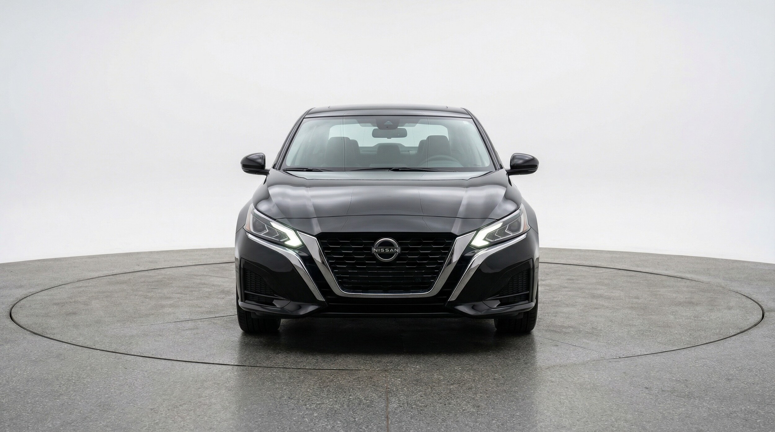 Thumbnail: 2025 Nissan Altima - 2