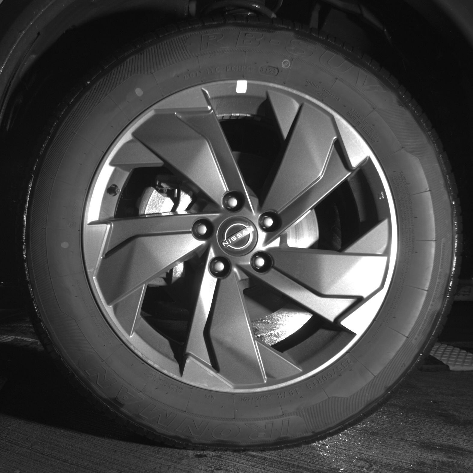 Thumbnail: 2025 Nissan Rogue - 9