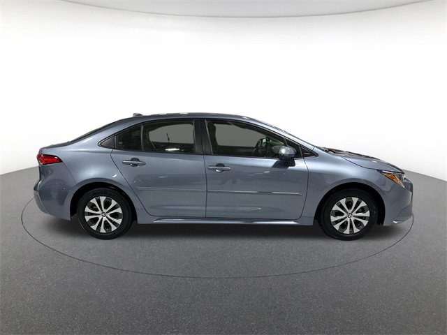 2022 Toyota Corolla Hybrid LE photo 4
