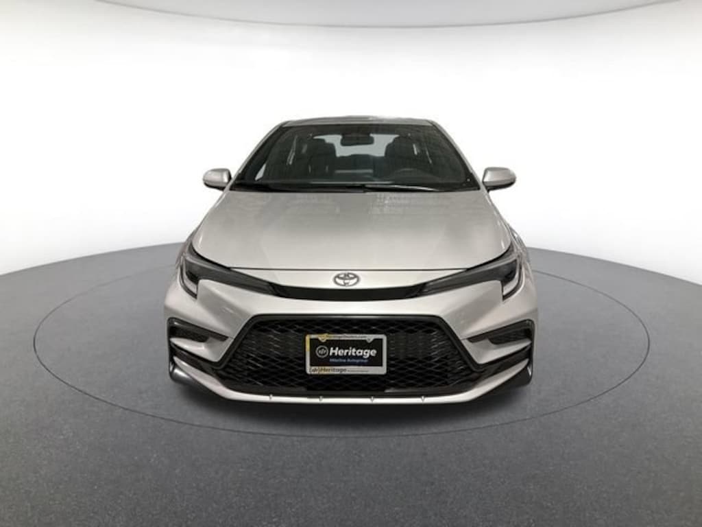 Used 2025 Toyota Corolla SE Sedan