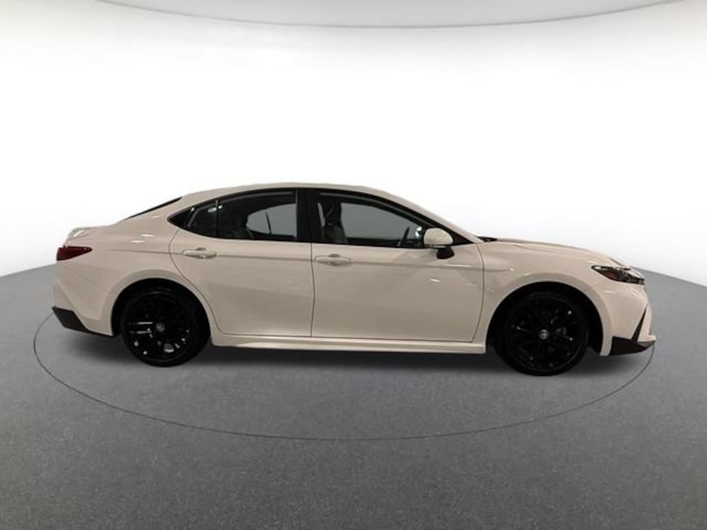 Used 2026 Toyota Camry SE Sedan