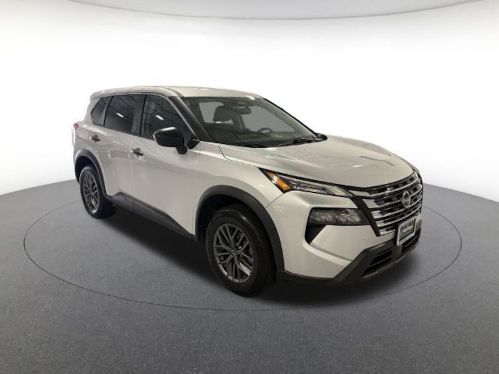 Used 2024 Nissan Rogue S Sport Utility