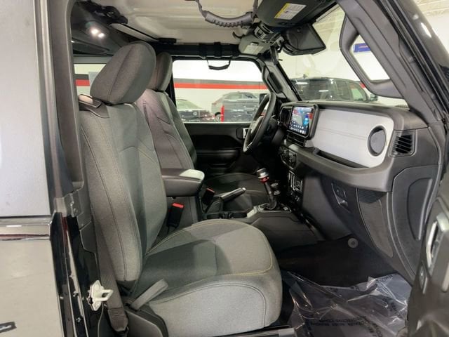 2024 Jeep Wrangler 2-Door Sport S - Photo 19