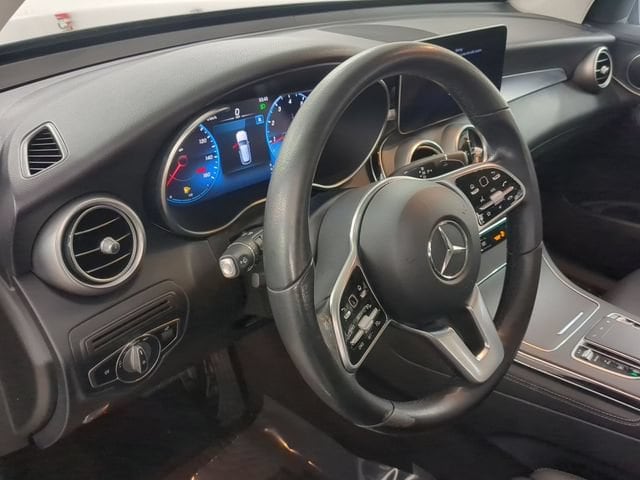 2021 Mercedes-Benz GLC GLC300 - Photo 10