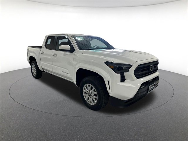 2024 Toyota Tacoma SR5 photo 3