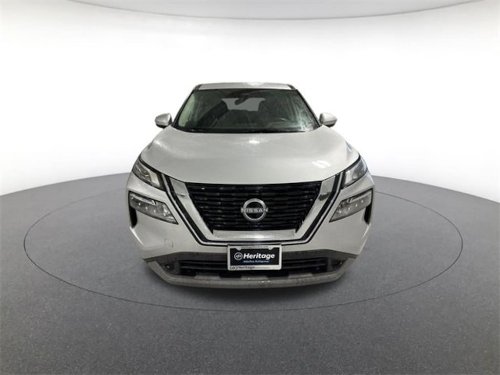 Used 2023 Nissan Rogue SV Sport Utility