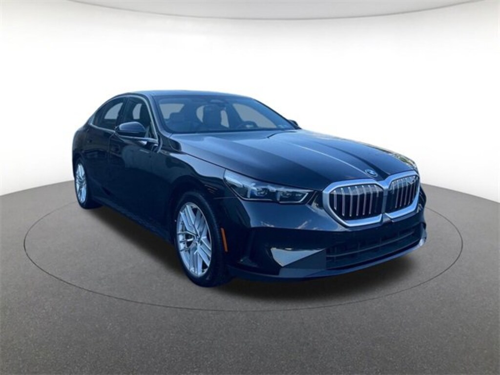 Used 2025 BMW 5 Series 540i xDrive Sedan
