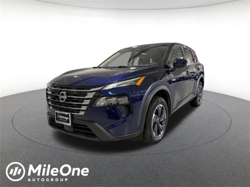 Used 2024 Nissan Rogue SV Sport Utility