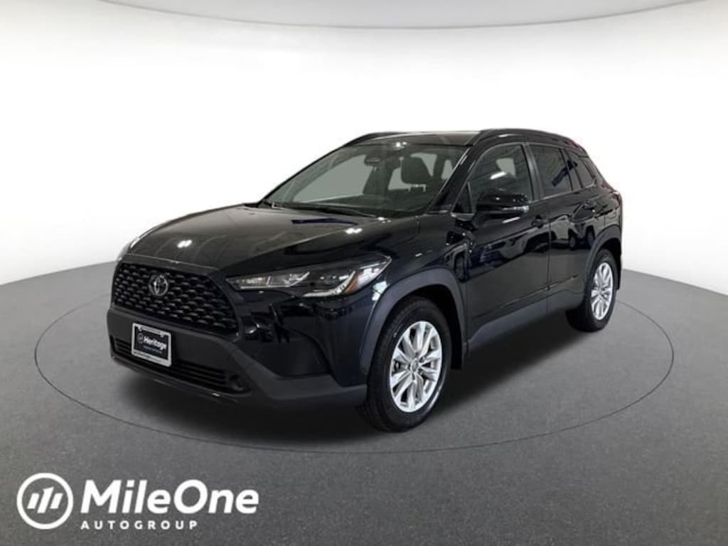 Used 2024 Toyota Corolla Cross LE Sport Utility