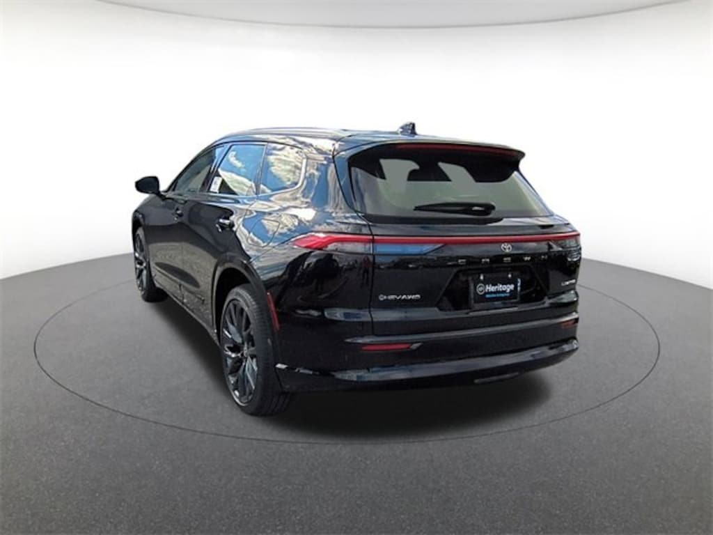 New 2025 Toyota Crown Signia Limited SUV