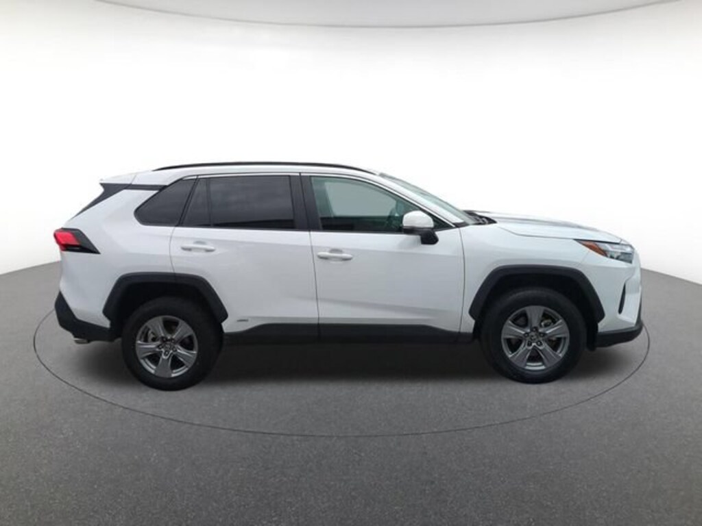 Used 2025 Toyota RAV4 Hybrid XLE Sport Utility