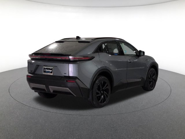 New 2026 Toyota C-HR SE SUV