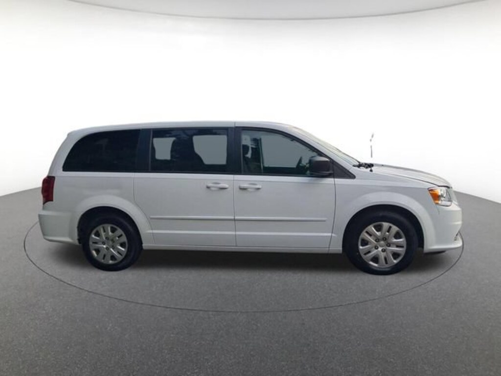 Used 2017 Dodge Grand Caravan SE Passenger Van
