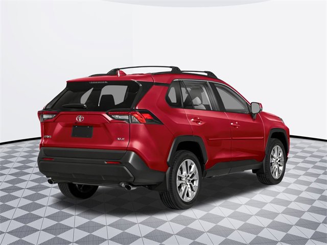2025 Toyota RAV4 XLE photo 2