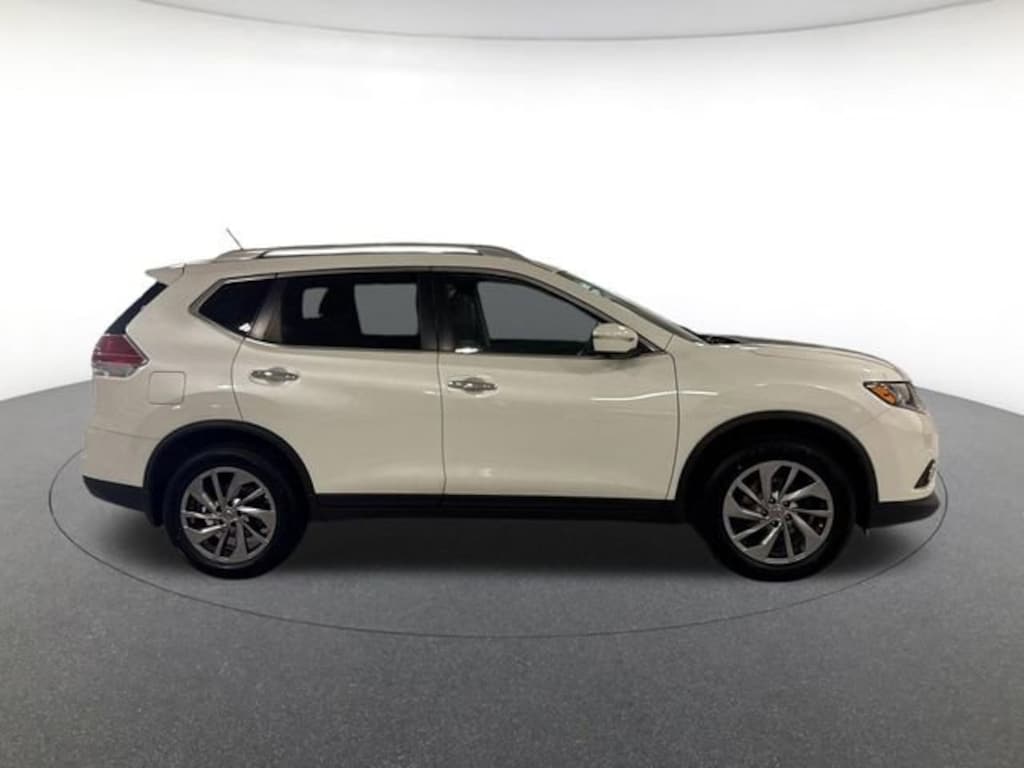 Used 2015 Nissan Rogue SL Sport Utility