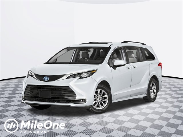 2025 Toyota Sienna Van Passenger Van 
