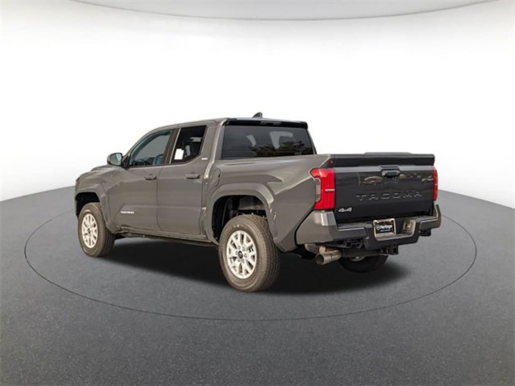 New 2025 Toyota Tacoma SR5 Truck Double Cab