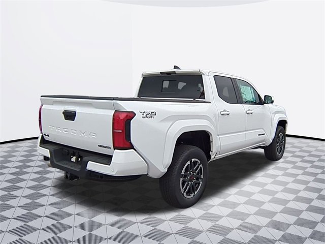2025 Toyota Tacoma TRD Sport photo 4