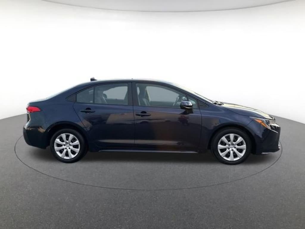 Used 2025 Toyota Corolla LE Sedan