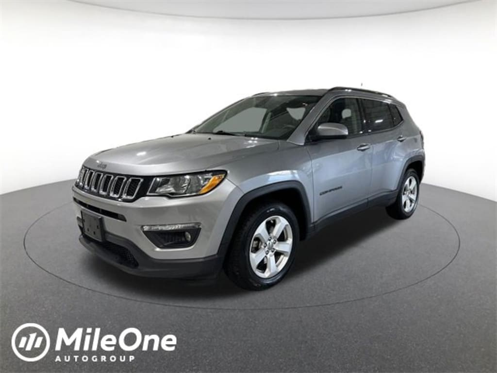 Used 2018 Jeep Compass Latitude Sport Utility