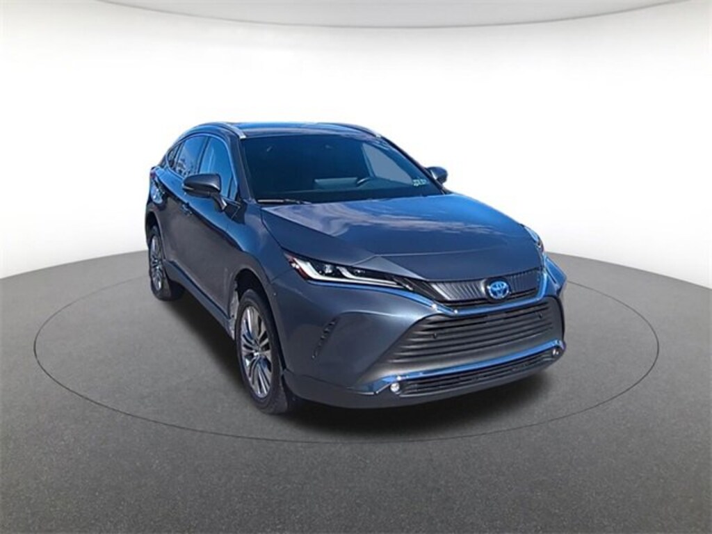 Used 2024 Toyota Venza XLE Sport Utility