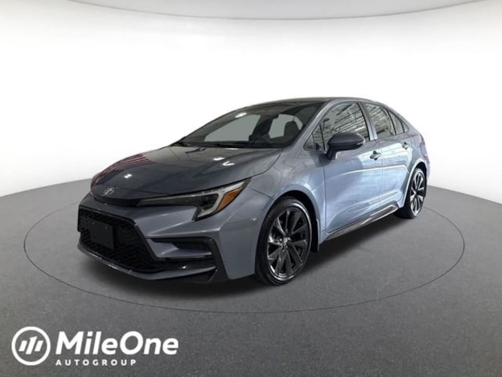 Used 2023 Toyota Corolla SE Sedan