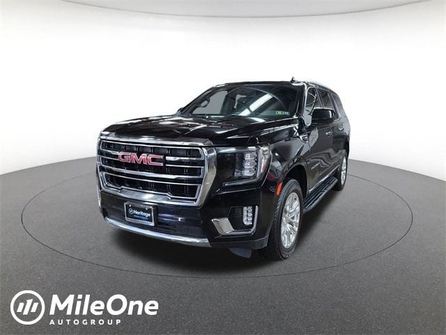 2023 GMC Yukon SLT's photo