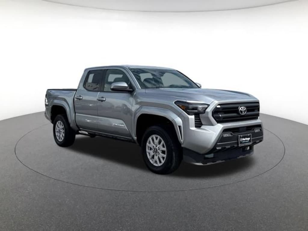 Used 2025 Toyota Tacoma SR5 Truck