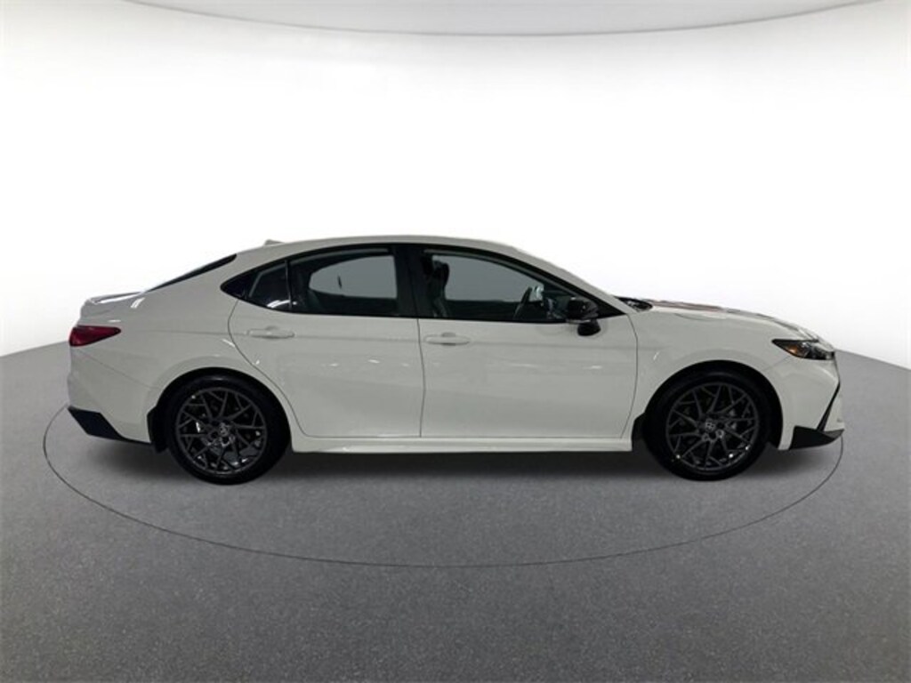 Used 2025 Toyota Camry SE Sedan