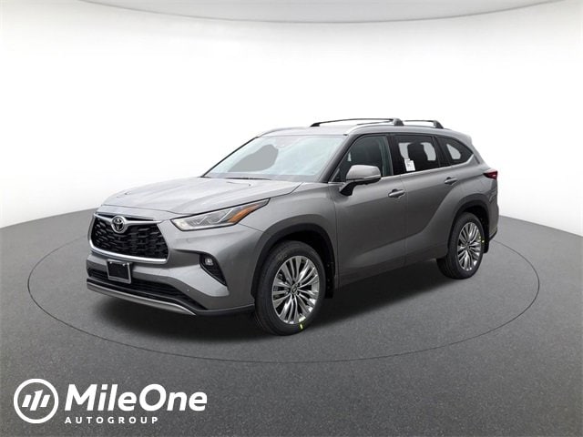 2026 Toyota Highlander SUV 