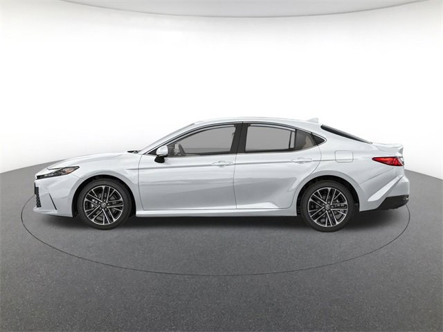 2026 Toyota Camry XLE photo 3