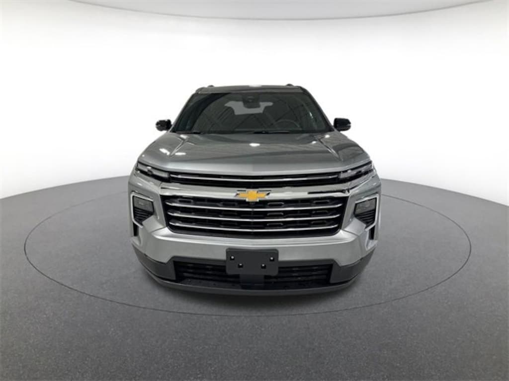 Used 2024 Chevrolet Traverse LT Sport Utility