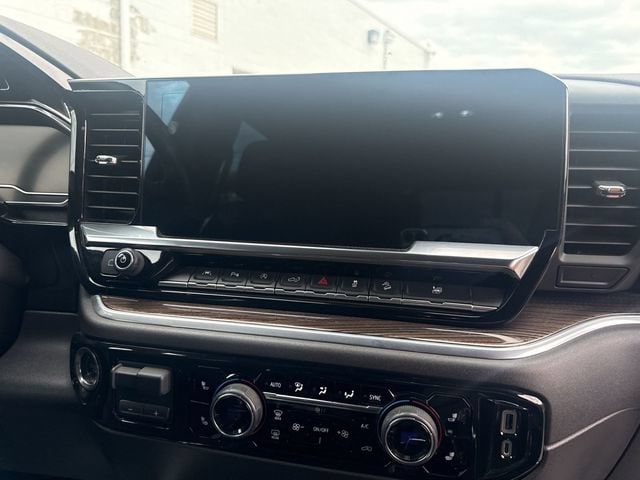 2022 Chevrolet Silverado 1500 LT Trail Boss - Photo 14