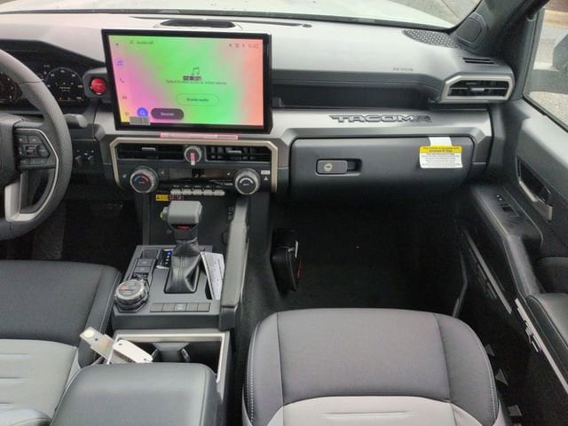 2026 Toyota Tacoma TRD Off Road - Photo 9