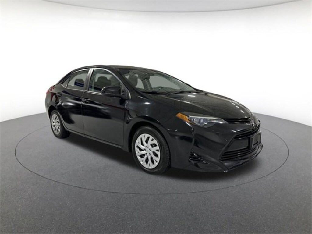 Used 2018 Toyota Corolla LE Sedan